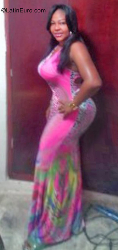 Date this fun Colombia girl Lina from Cartagena CO20748
