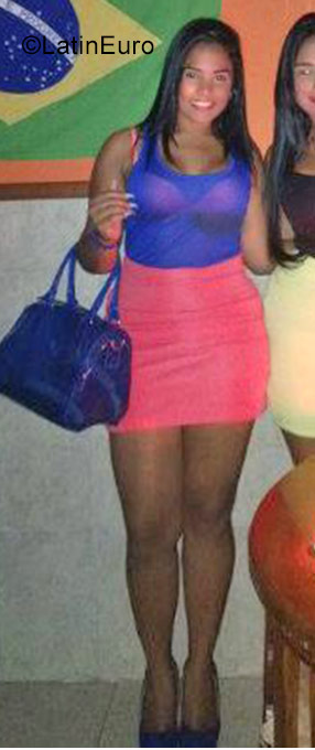 Date this cute Dominican Republic girl Joelmelis from Santo Domingo DO28192