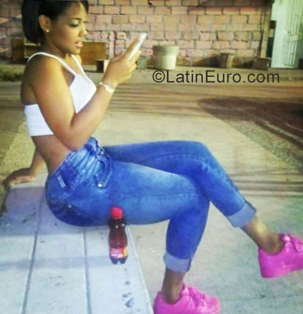 Date this beautiful Colombia girl Liz from Medellin CO21050