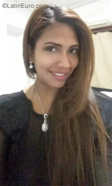 Date this cute Dominican Republic girl Wendy from Santo Domingo DO28221