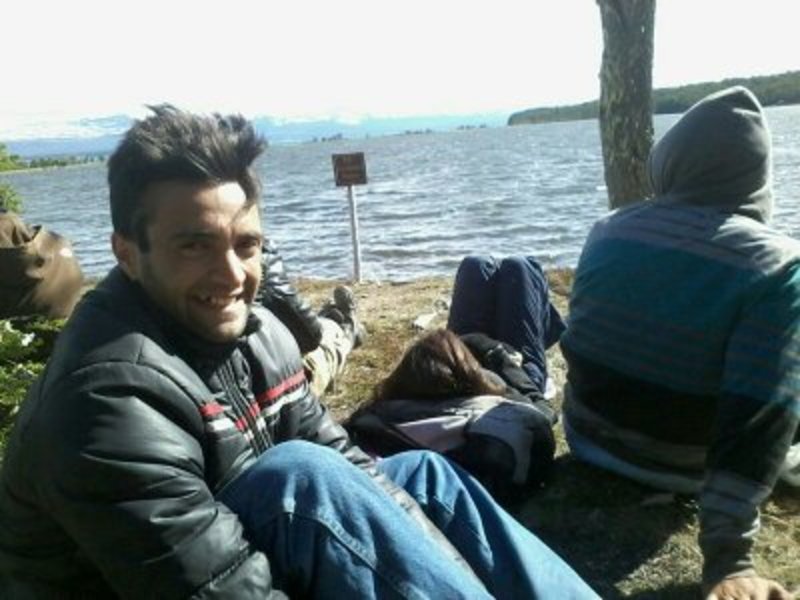 Date this happy Argentina man Christian from Esquel AR103