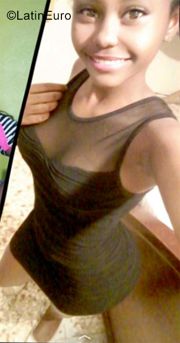 Date this cute Dominican Republic girl Josoie from Santo Domingo DO28273