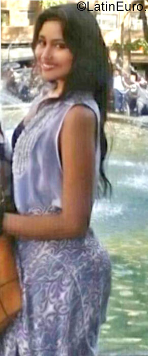 Date this sensual Colombia girl Julieth from Santa Marta CO21229