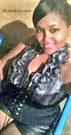 Date this fun Dominican Republic girl Angelica from Santos Domingo DO28421