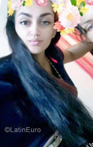 Date this sensual Dominican Republic girl Maria from Santo Domingo DO28736