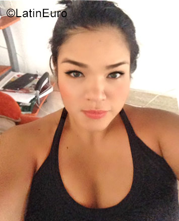 Date this hot Colombia girl Katherine from Barrancabermeja CO21500