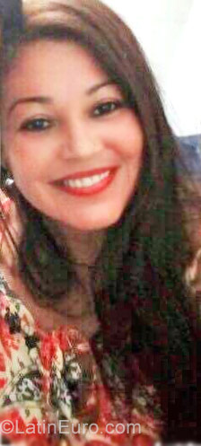 Date this cute Brazil girl Elizete from Petrolina BR10337