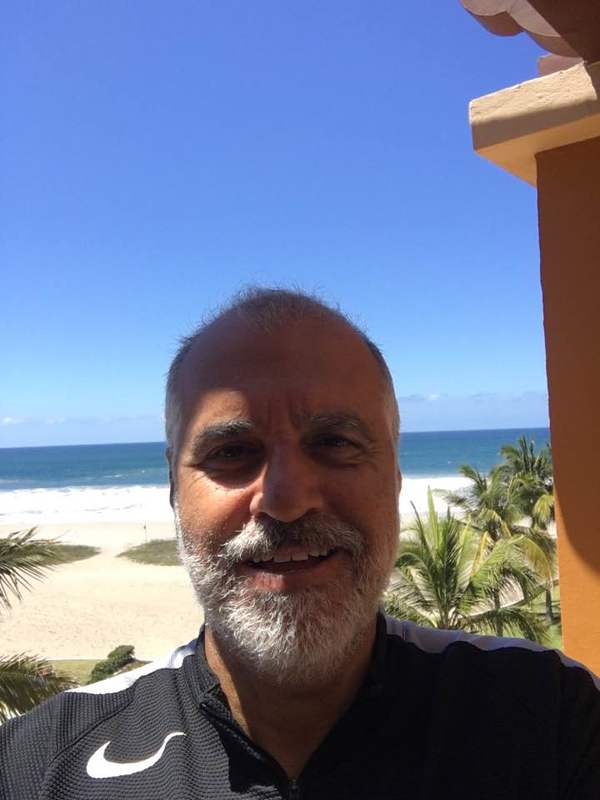 Date this gorgeous United Kingdom man Terryroland from California GB908