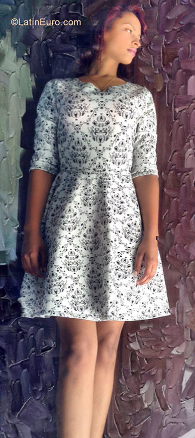 Date this georgeous Dominican Republic girl Maria from La Vega DO29266