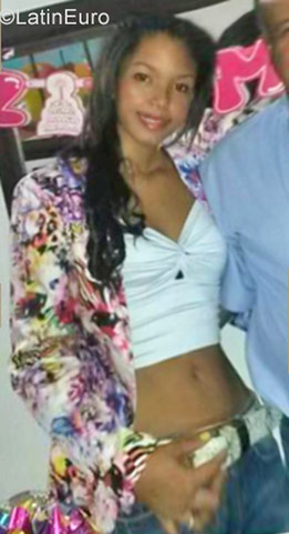 Date this gorgeous Colombia girl Jennifer from Cali CO21949
