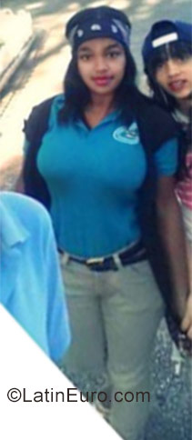 Date this pretty Dominican Republic girl Tayler from San Jose De Ocoa DO29545