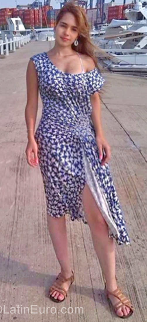 Date this exotic Colombia girl Marisol from Medellin CO22000