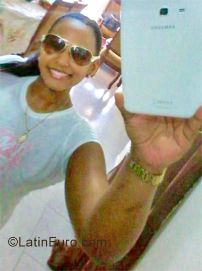Date this sultry Dominican Republic girl Jaidy from Santiago DO29754