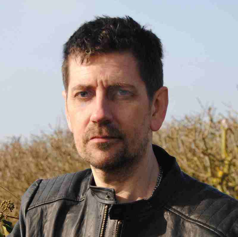 Date this charming United Kingdom man Paul from Birmingham GB923