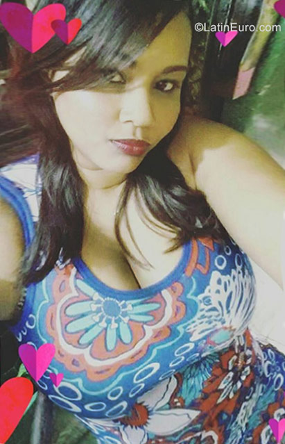 Date this gorgeous Dominican Republic girl Yoanny Brito Pa from Santo Domingo DO30052