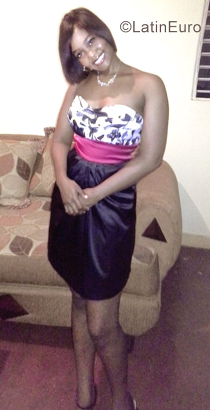 Date this passionate Dominican Republic girl Sorai from Santo Domingo DO30097