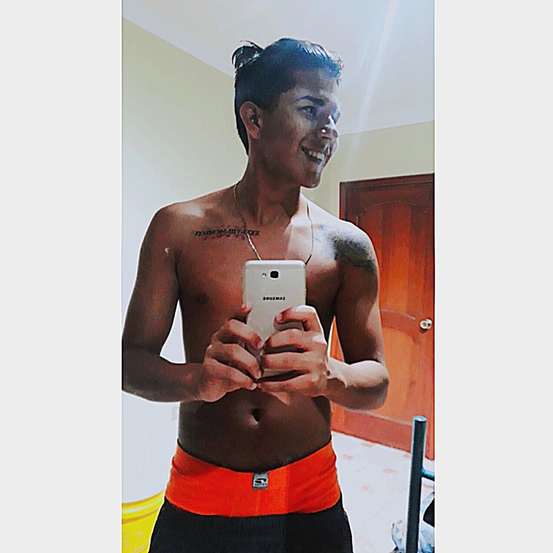 Date this voluptuous Ecuador man Ostin javier from Machala EC207