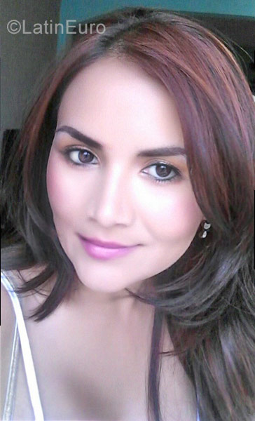 Date this lovely Colombia girl Mar from Cali CO22502