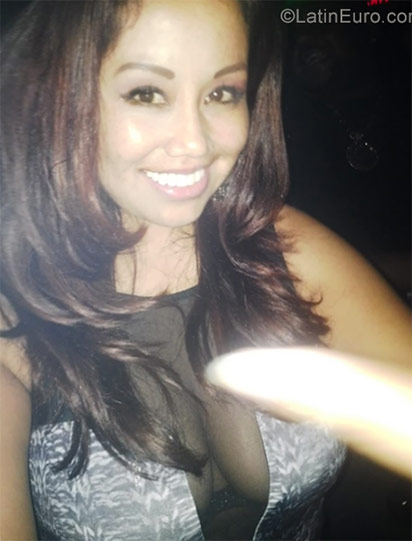 Date this hard body Peru girl Karyna from Lima PE1165