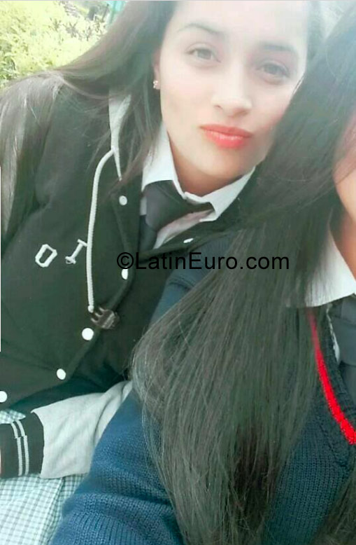 Date this happy Colombia girl Ingrid from Zipaquira CO22749