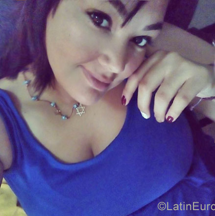 Date this sensual Venezuela girl Isabel from Puerto Ordaz VE1238
