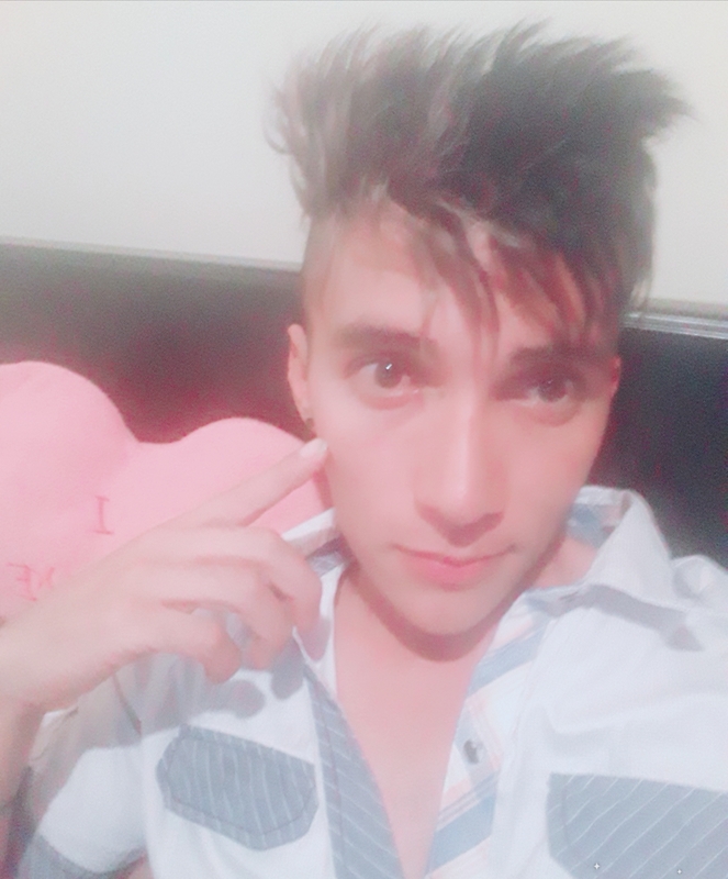 Date this sultry Colombia man Darien from Medellin CO23145