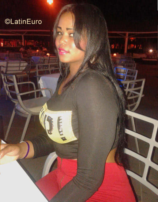 Date this exotic Dominican Republic girl Elena from Santiago DO32295