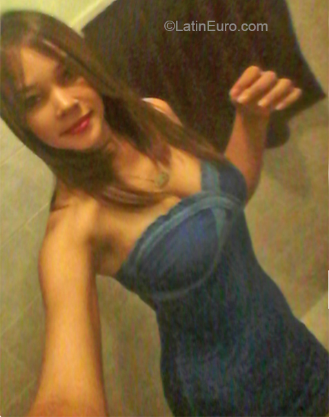 Date this beautiful Dominican Republic girl Jordania from Santiago DO32422