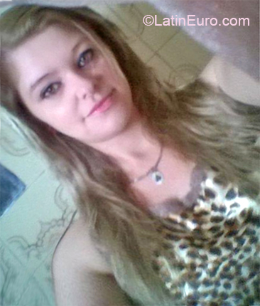 Date this tall Brazil girl Milene from Curitiba BR10589