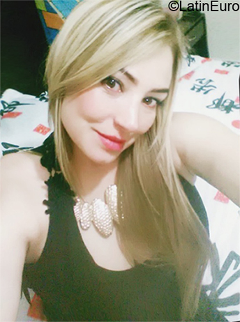 Date this stunning Colombia girl Victoria echvav from Medellin CO27954