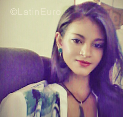 Date this happy Brazil girl Jaciara from Goiania BR10598