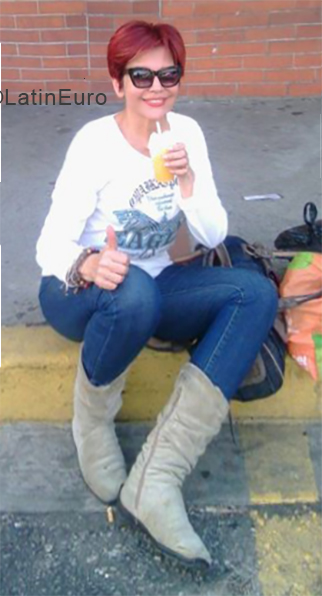 Date this hard body Venezuela girl Keritzia from Merida VE1777