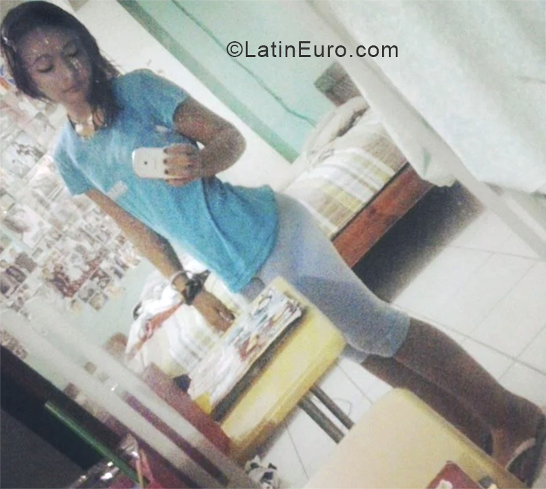 Date this young Venezuela girl Nati from El Tigre VE1845
