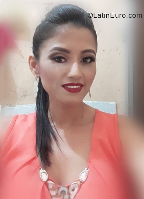 Date this stunning Ecuador girl Sajo from Quevedo EC280