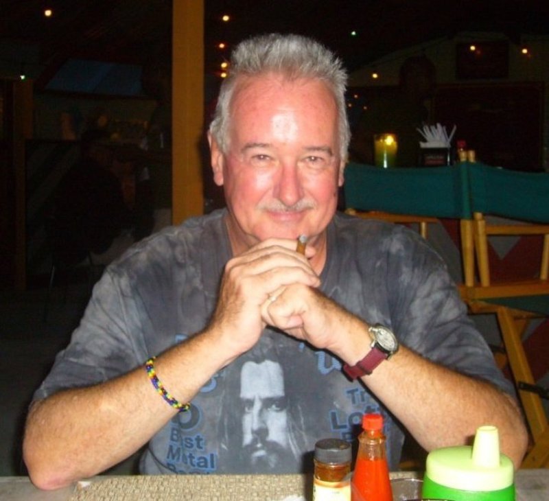 Date this foxy United States man Peter from Tampa US19645