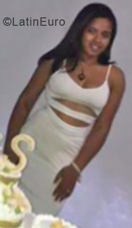 Date this georgeous Dominican Republic girl Lisbeth from La Vega DO33712