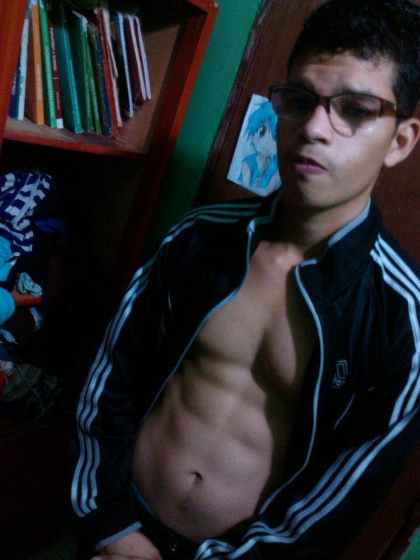 Date this georgeous Venezuela man Andri from Caracas VE2214