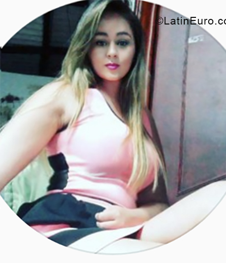 Date this sultry Colombia girl Sofia from Bogota CO25115