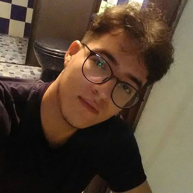 Date this happy Colombia man Mateo from Medellin CO25195