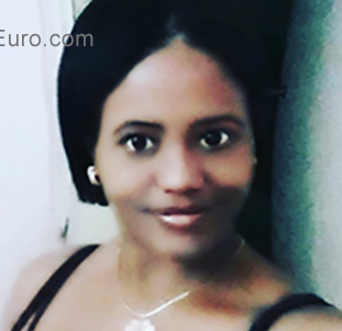 Date this fun Cuba girl Maria Teresa from San José De Las Lajas CU571