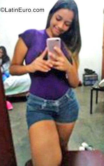 Date this cute Venezuela girl Beatriz from Cumana VE2511
