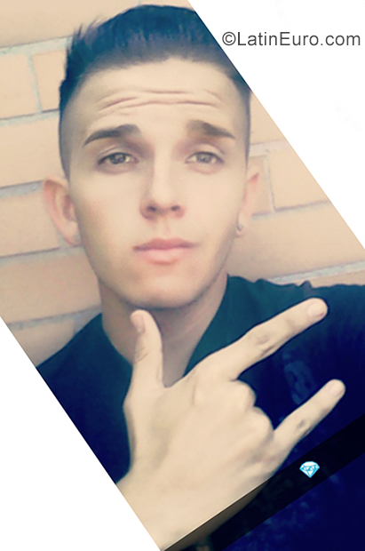 Date this exotic Venezuela man Greg from Merida VE2557