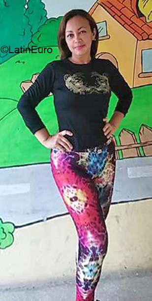 Date this cute Venezuela girl Safora from Tachira VE2995
