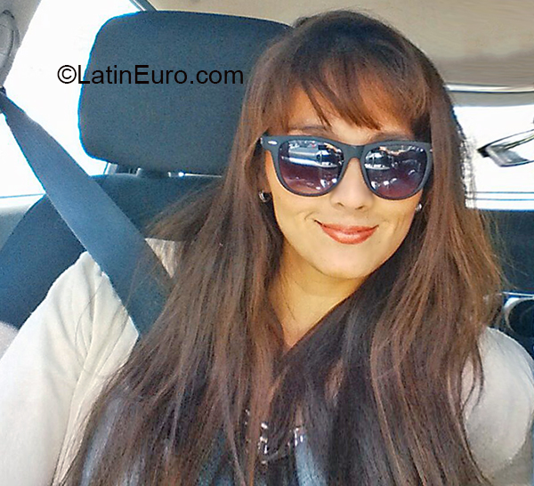 Date this sensual Peru girl Julissa from Arequipa PE1506