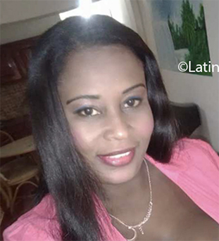 Date this georgeous Dominican Republic girl Francis from Santo Domingo DO39538
