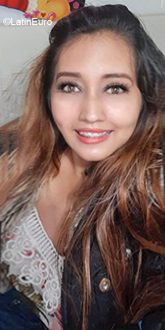 Date this sensual Colombia girl Andrea from Bogota CO27250