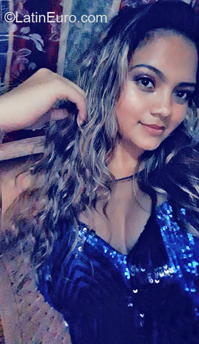 Date this passionate Nicaragua girl Joanna from Managua NI238