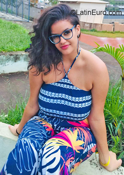 Date this delightful Brazil girl Emanuele from Joao Monlevade BR11123