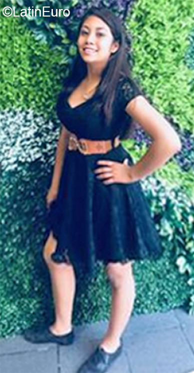 Date this happy Mexico girl Wendi from Ciudad Juarez MX1854