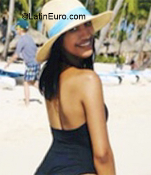Date this beautiful Dominican Republic girl Hilany from La Romana DO38344